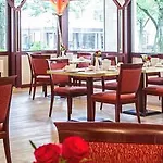 Golden Tulip ホテル