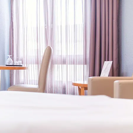 فندق Golden Tulip بيليفيلد