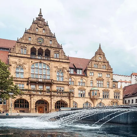 Golden Tulip فندق 3*