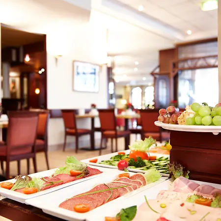 Golden Tulip Hotel