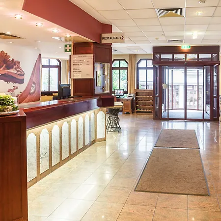 فندق Golden Tulip بيليفيلد