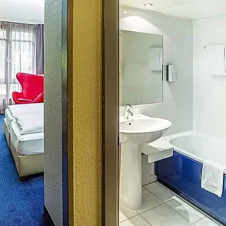Golden Tulip فندق بيليفيلد