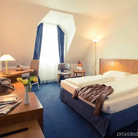 Golden Tulip 3*