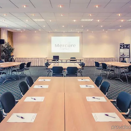 Golden Tulip فندق بيليفيلد