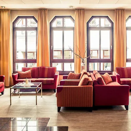 Hotel Golden Tulip 3*