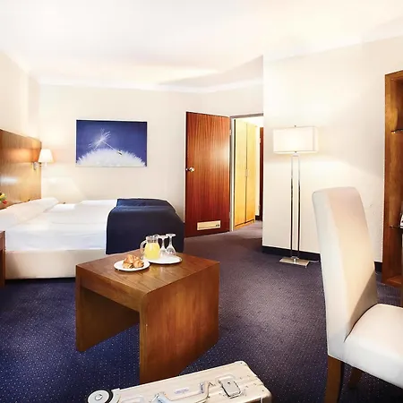 Golden Tulip 3*