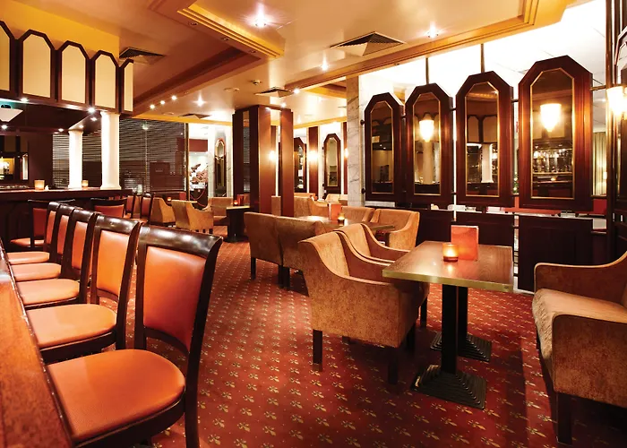 Hotel Golden Tulip 3*