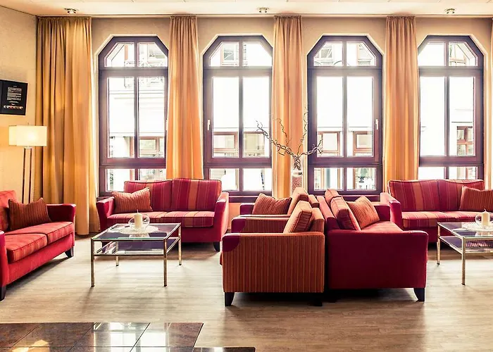 Hotel Golden Tulip 3*