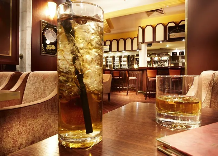 Hotel Golden Tulip 3*